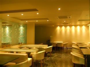 Hotel Grand 3D Bhuj Exterior photo