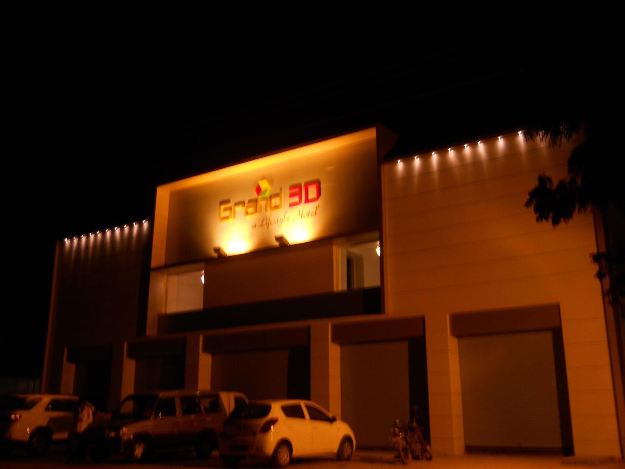 Hotel Grand 3D Bhuj Exterior photo